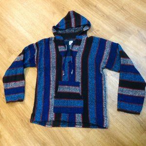 Artesanias Cuamatzi Pull Over Hooded Sweater
